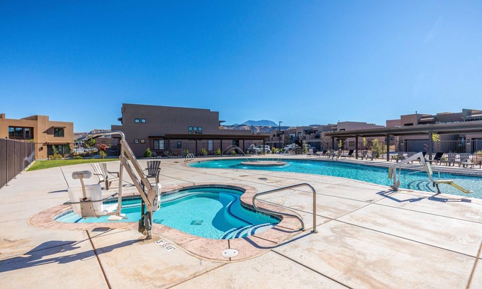 St. George Villa | Life's Good