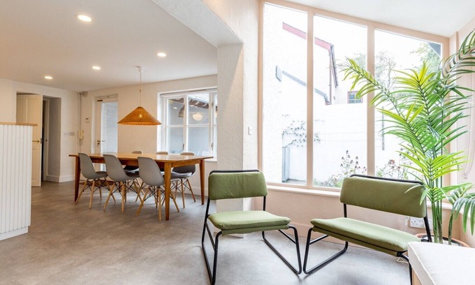 Newport House | Light & spacious holiday home with comfort & design at its core