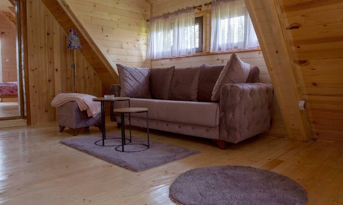 Zabljak Apartment | Lilac Mist Hideout In Zabljak