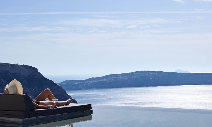 Santorini Hotel | Lilium Hotel