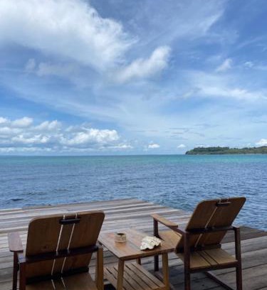 Koh Rong Hotel | Lily's Blue View