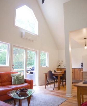 Lincolnville House | Lincolnville 2BR - Beach Vibes & Backyard BBQ