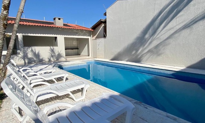 Jardim Acapulco House | Linda Casa com Piscina