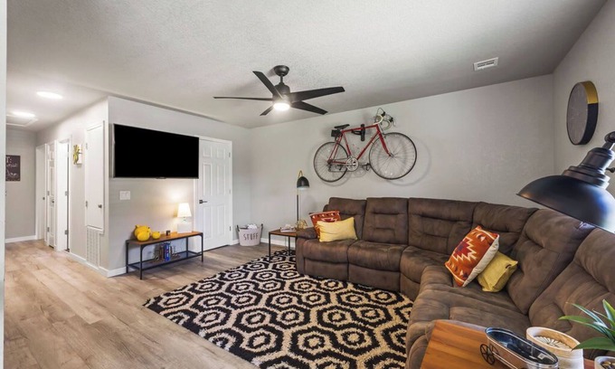 Downtown House | Linda's Nest - Downtown Bentonville