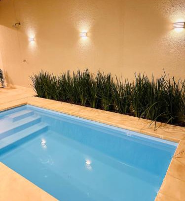 Neva Villa | Lindo sobrado central com piscina aquecida