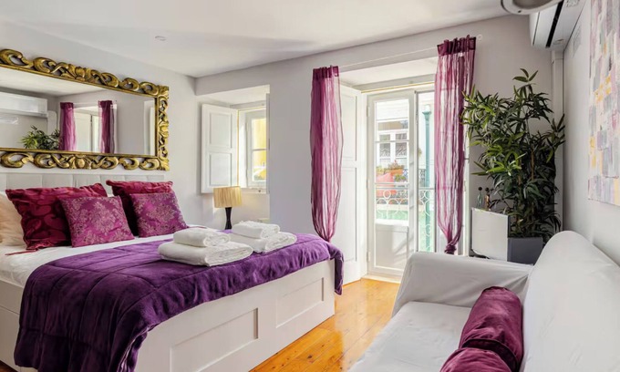 Bairro Alto Apartment | Lisbon Core Bairro Alto Chiado