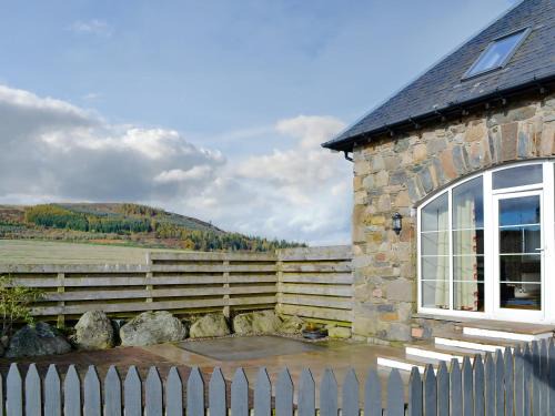 Murthly House | Little Harrowfield