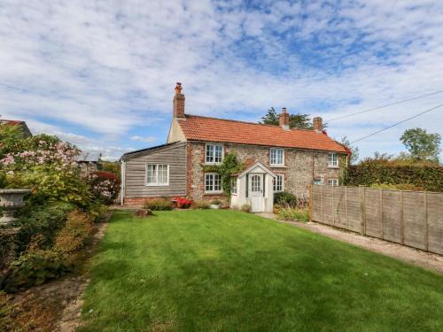 Thorncombe House | Little Orchard