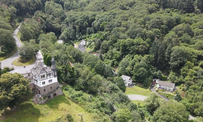 Boppard Apartment | Little Rhine View Château - Harry: Apartment at the largest Rhine bend
