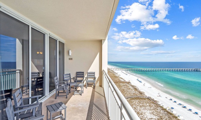 Navarre Beach Condo | Live the life of luxury and indulge in this beautiful, Gulf front condo!