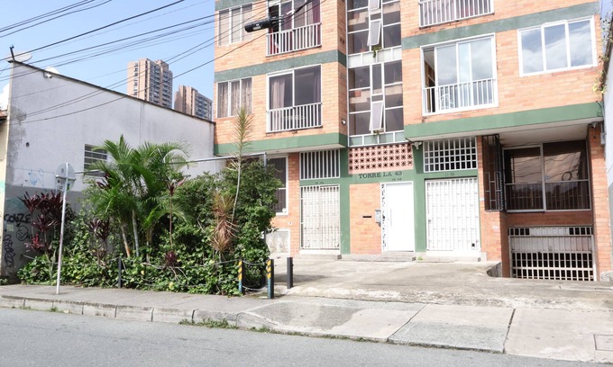 El Poblado Apartment | Living Poblado 3027 In the heart of Poblado, ideal for living the paisa culture.