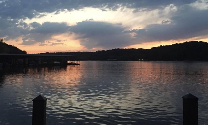 Prairie Creek House | Living the LAKEFRONT Dream on Beaver Lake. Hot Tub!