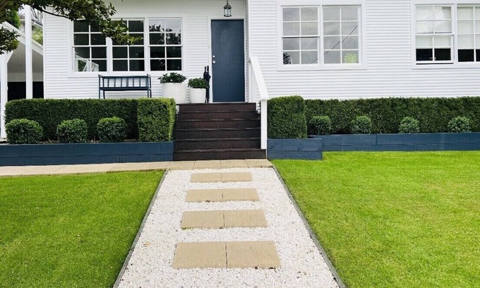 Bowral House | Located in the heart of Bowral mins to town