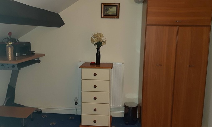 Barrow-in-Furness House | LOCATED JUST 30 MINUTES DRIVE FROM THE WORLD FAMOUS LAKE DISTRICT