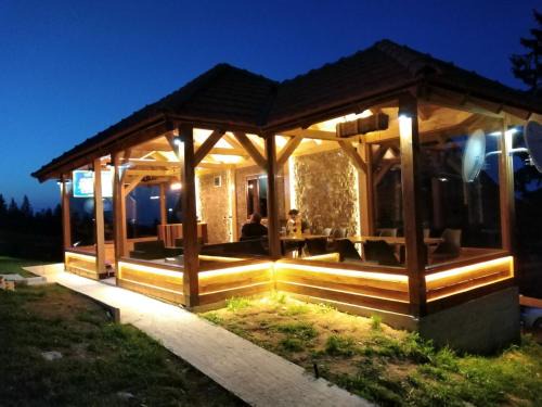 Beserovina Cabin | Lodge Nagramak