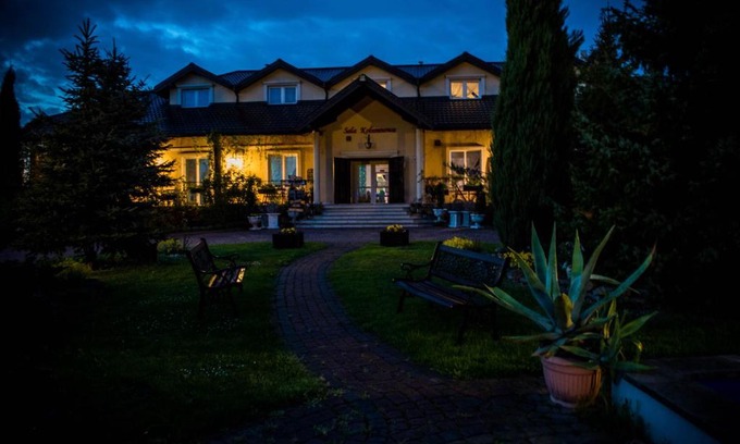 Szydłowiec Hotel | Lodownia