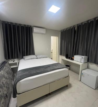 Muquicaba Apartment | Loft 305B com Ar Condicionado no Bairro Muquiçaba, bem localizado para negócios e fácil acesso para todas as praias e montanhas da cidade - COM vaga de garagem