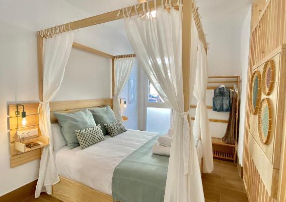 Huerta del Rey Vallellano Apartment | LOFT DELUXE ALMA GARDEN