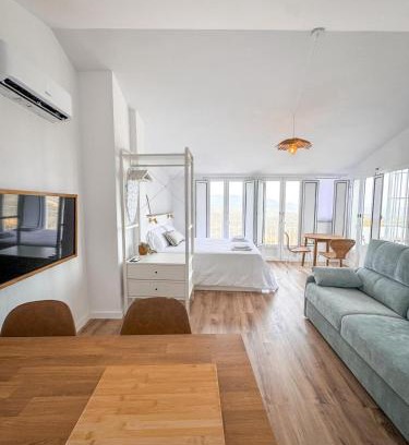 Olvera Apartment | Loft Deluxe Torre del Pan