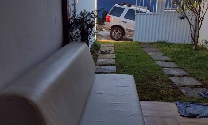 Anchieta House | LOFTH COM SUITE E GARAGEM MOBILIADO EM IRIRI