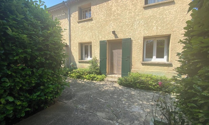 Beaumont-du-Ventoux Apartment | Logement Calme au Pied du Ventoux