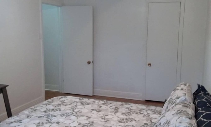 Cote-Des-Neiges—Notre-Dame-De-Grace Apartment | Logement Près Hec, Ste-justine, Udm et Hôpital Juif