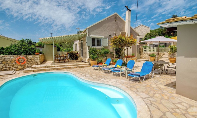 Gaios Cottage | Loggos Seaview Cottage with Pool