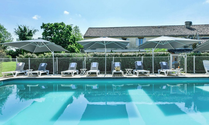 Maignaut-Tauzia Hotel | Logis Hôtels - Hôtel et Restaurant La Ferme de Flaran