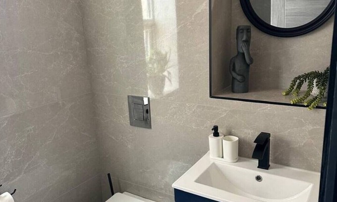 Borehamwood Apartment | London WD6 2min from station