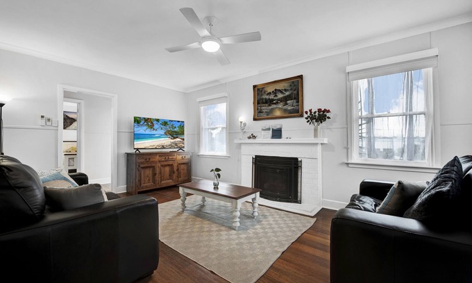 Seaford House | Long Island Beach House-gateway to Mornington Peninsalu! Walk to beach#Free WIFI