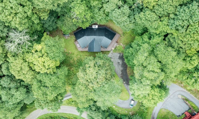 Wolf Laurel Cabin | Long Range Views from Beautiful Modern Cabin