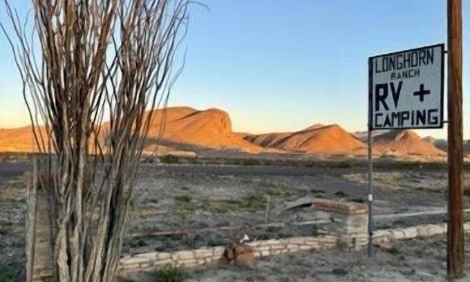Study Butte-Terlingua RV Rental | Longhorn Ranch Motel - RV Park with Power and No Sewer