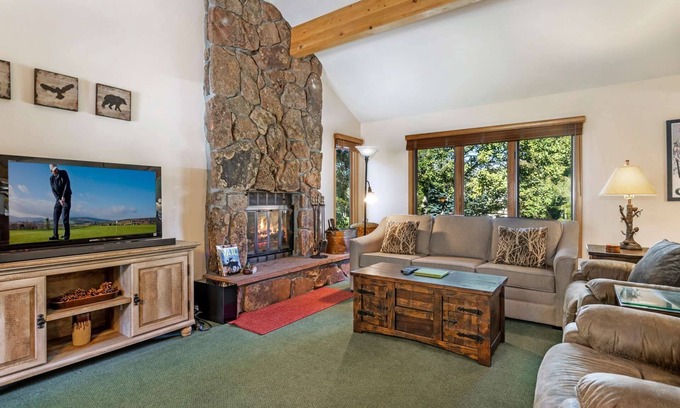 Eagle-Vail House | Looking Forward to Winter? Look No Further! Peaceful 3BR, Easy Mtn Access to Vail or Beaver Creek