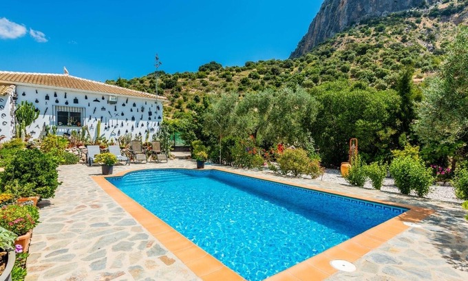 El Gastor Villa | Los Cactus El Gastor by Ruralidays