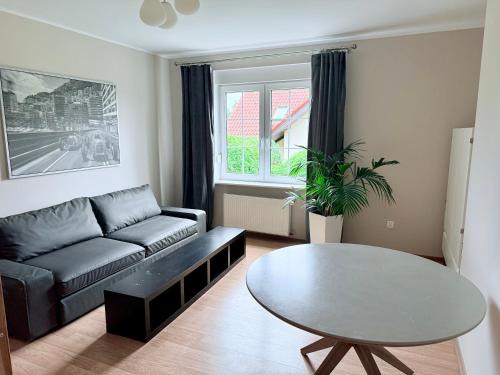 Poznan House | Lotta autobus na targi MTP, darmowy parking, samodzielny meldunek