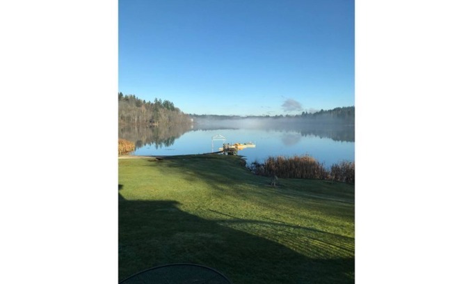 Port Orchard House | Lounge On The Lake In Privacy/Fly-in Friendly