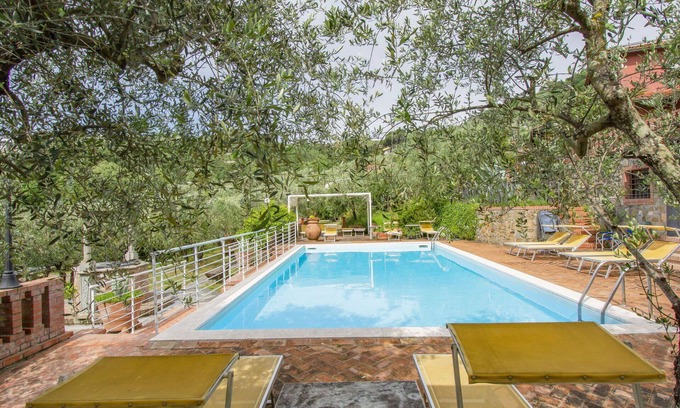 Pieve a Nievole Apartment | Lovely apartment for 2 guests with A/C, WIFI, hot tub, pool, TV, patio and pets allowed