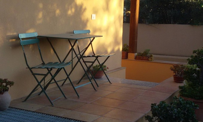 Capitana Apartment | lovely apartment in villa with garden