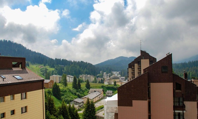 San Bernardino Apartment | Lovely apartment for 4 guests with WIFI, pool, TV, balcony, pets allowed and panoramic view