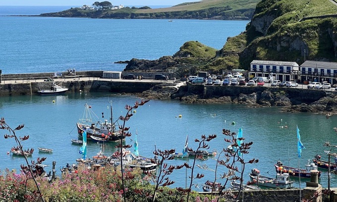 Mevagissey Apartment | Lovely apartment for 4 guests with TV