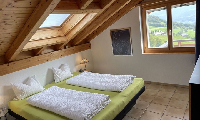 Amden Apartment | Lovely apartment for 5 people with WIFI, TV, terrace, pets allowed and panoramic view