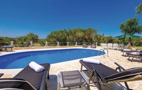 Barbat na Rabu Apartment | Lovely Apartment In Barbat With Wifi