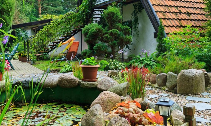 Darlowo Cottage | Lovely Apartment in Rusko with Pool & Garden