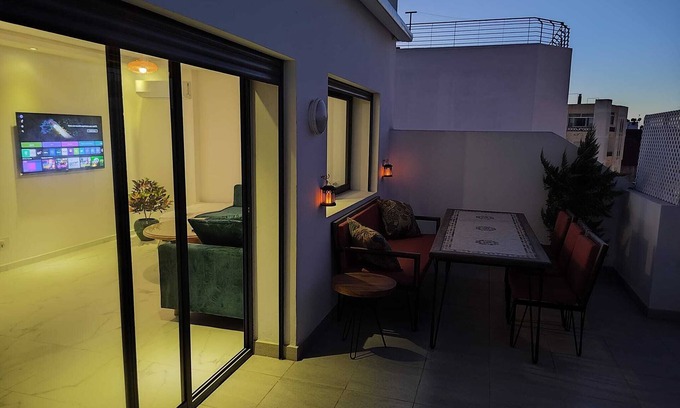 L'Ocean Apartment | Lovely Apt terrace in the heart of Rabat.2 min walk to Four Season Bab Al Bahr