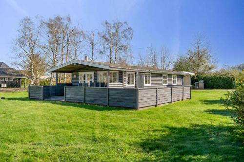 Middelfart House | Lovely Cottage Within Walking Distance To The Sea