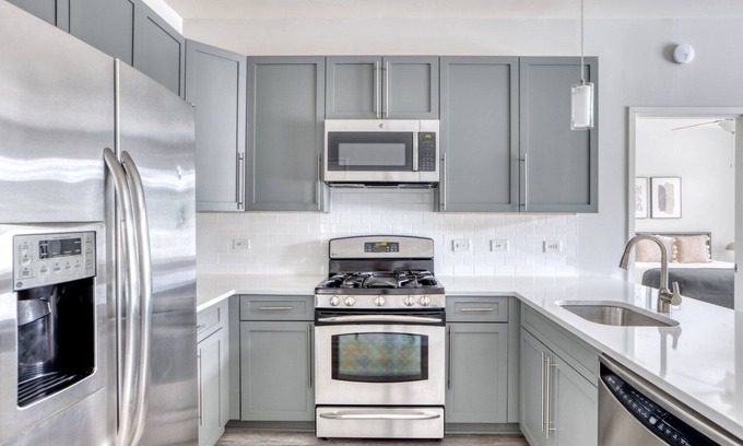 Hoboken Apartment | Lovely Hoboken 2BR w/ Gym, W/D & Elevator, near Waterfront, by Blueground