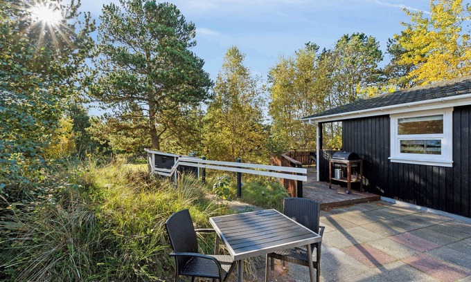 Nordost House | Lovely holiday home by beach and nature at Lyngså