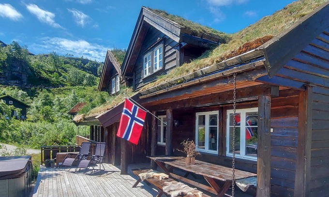 Ljosland House | Lovely home in åseral with kitchen