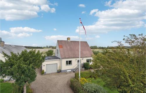 Bogense House | Lovely Home In Bogense With Kitchen
