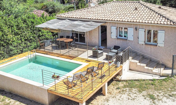 Bordezac House | Lovely home in Bordezac with WiFi